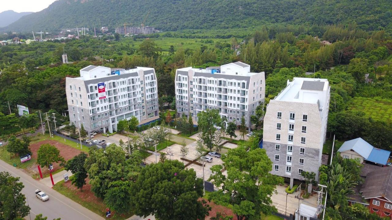 Courtyard Khaoyai Hotel Nakhon Ratchasima Exterior photo