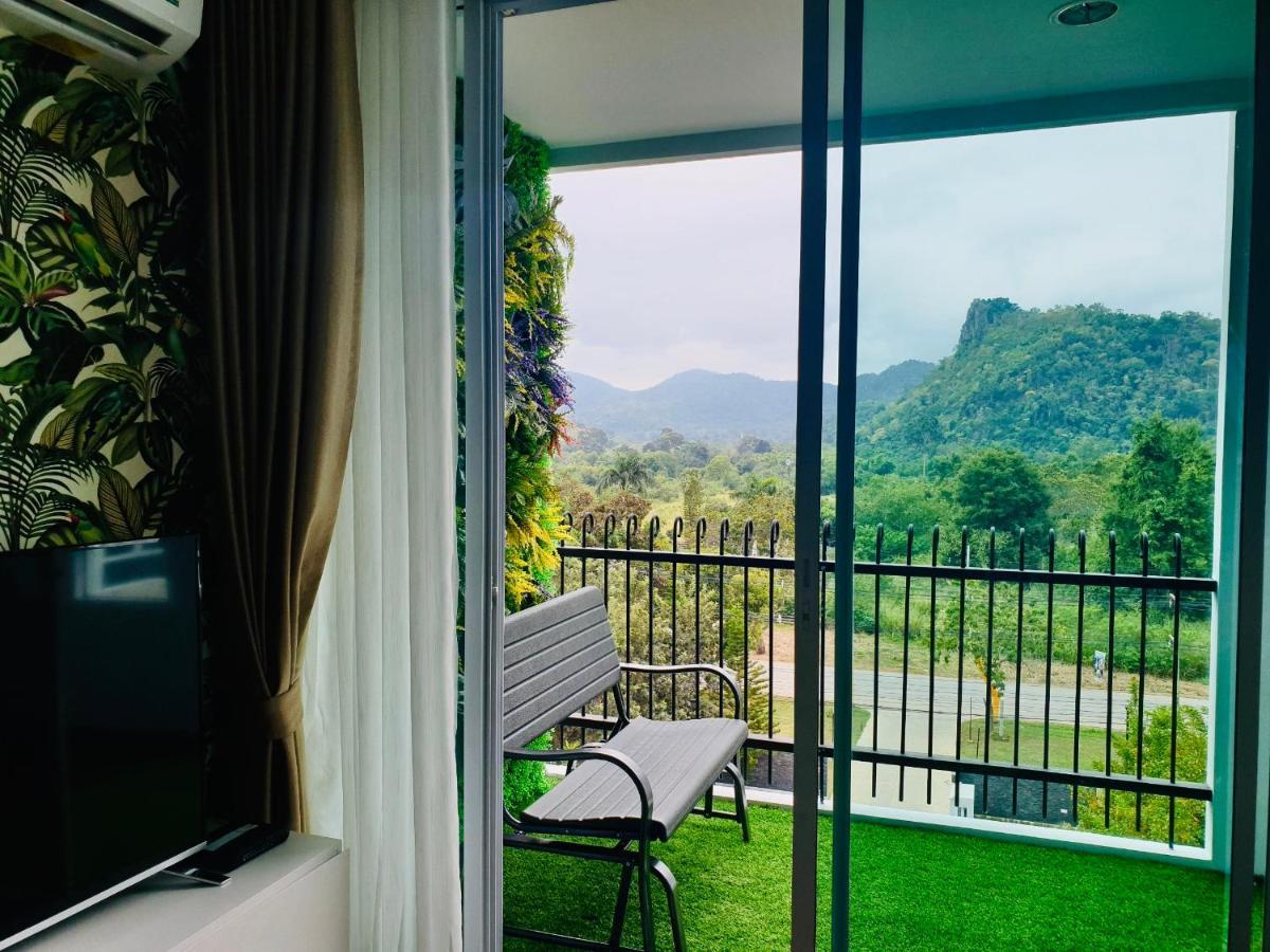 Courtyard Khaoyai Hotel Nakhon Ratchasima Exterior photo